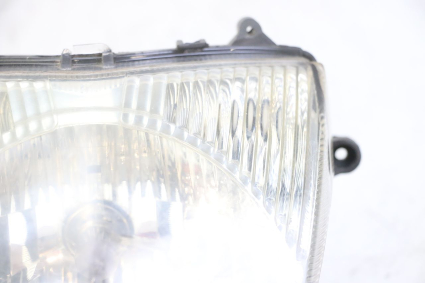 photo de FRONT HEADLIGHT PEUGEOT VIVACITY NEW 4T 50 (2008 - 2017) - Distinctive features