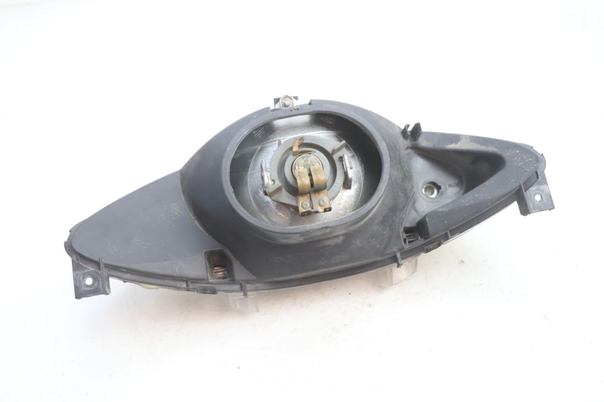 photo de HEADLIGHT PEUGEOT VIVACITY 50 (2004 - 2009) - Surface and material condition