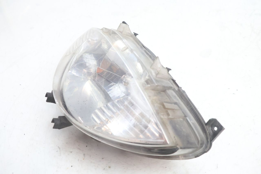 photo de HEADLIGHT PEUGEOT VIVACITY 100 (1999 - 2008) - Zoom on usage condition