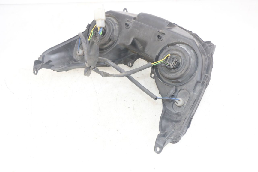 photo de FRONT HEADLIGHT YAMAHA XMAX X-MAX 125 (2006 - 2009) - Alternative perspective