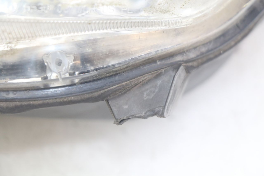 photo de FRONT HEADLIGHT YAMAHA XMAX X-MAX 125 (2006 - 2009) - Product overview