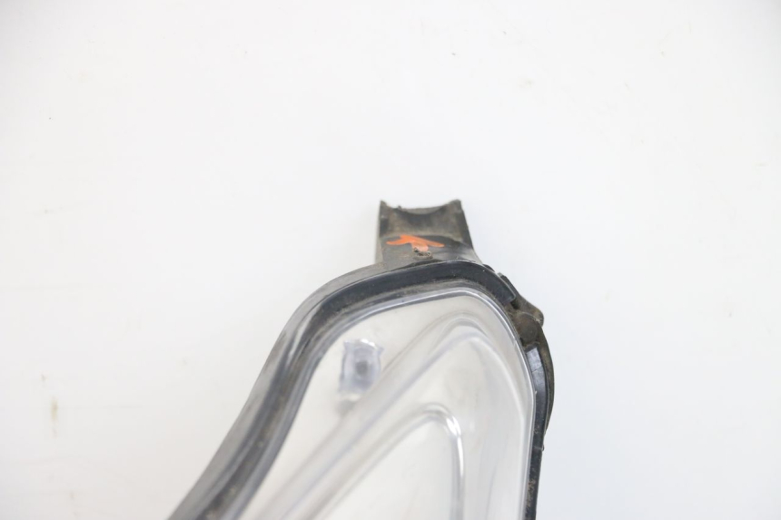 photo de FRONT HEADLIGHT YAMAHA XMAX X-MAX 125 (2006 - 2009) - Distinctive features