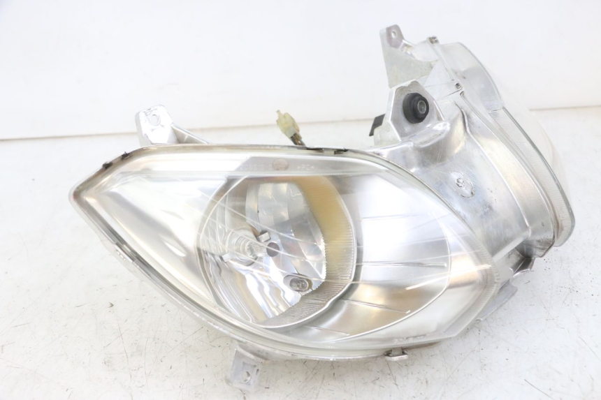 photo de FRONT HEADLIGHT YAMAHA X-MAX XMAX 125 (2010 - 2013) - Markings and original references
