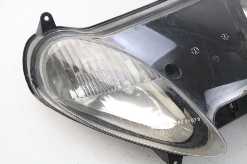 photo de FRONT HEADLIGHT YAMAHA YP MAJESTY 125 (2002 - 2006) - Component detail