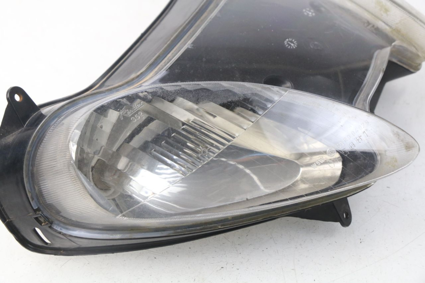 photo de FRONT HEADLIGHT YAMAHA YP MAJESTY 125 (2002 - 2006) - Product overview