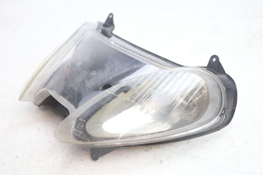photo de FRONT HEADLIGHT YAMAHA YP MAJESTY 125 (2002 - 2006) - Technical close-up