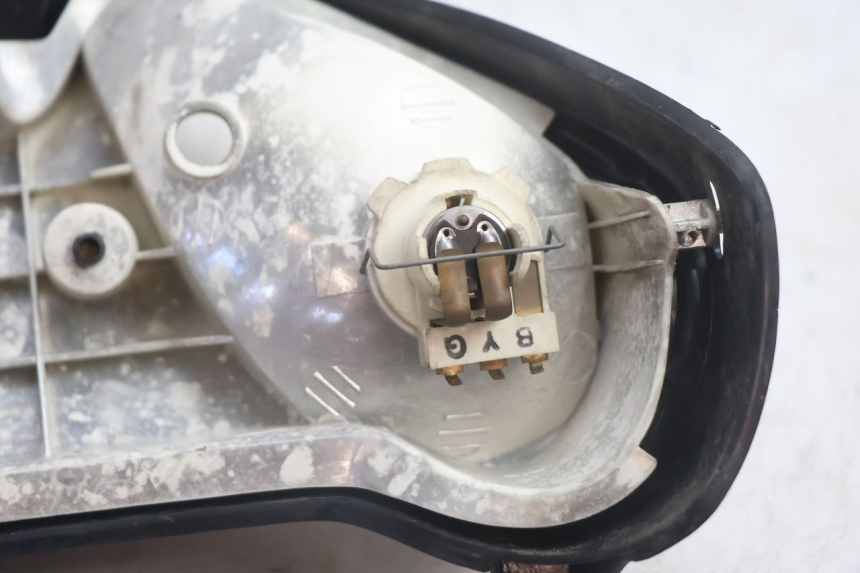 photo de FRONT HEADLIGHT YAMAHA YP MAJESTY 125 (2002 - 2006) - Markings and original references