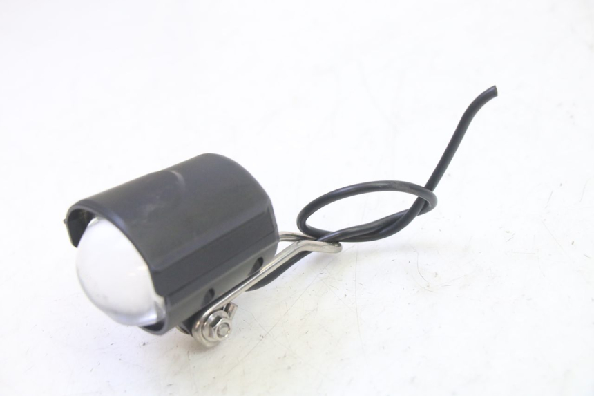 photo de HEADLIGHT MOOVWAY Z8 1 - Zoom on usage condition