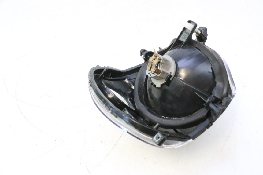 photo de FRONT HEADLIGHT PIAGGIO ZIP 2T 50 (2009 - 2019) - Fixing points details