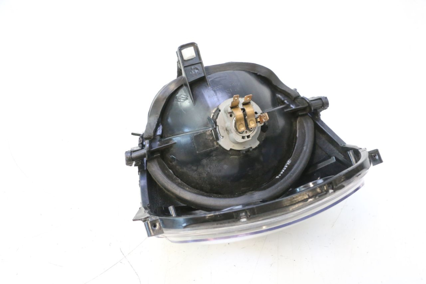 photo de FRONT HEADLIGHT PIAGGIO ZIP 2T 50 (2009 - 2019) - Surface and material condition