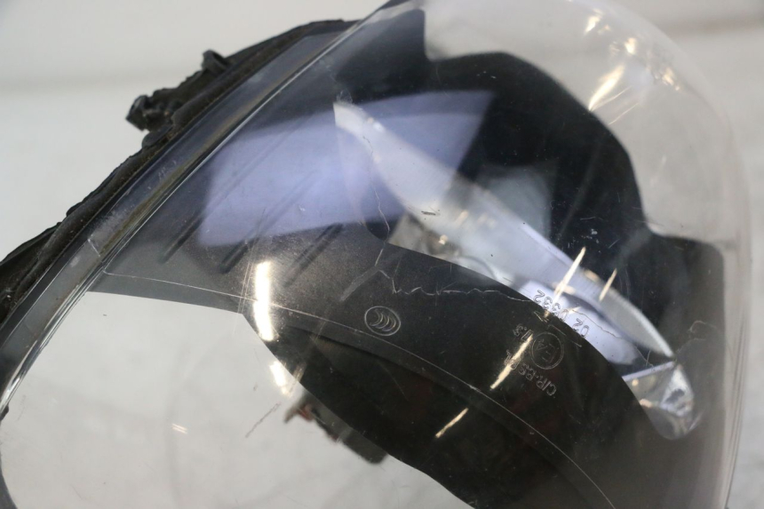 photo de HEADLIGHT PIAGGIO ZIP IGET 4T 50 (2021 - 2023) - Checked used part