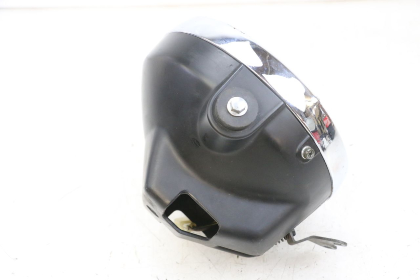 photo de HEADLIGHT KAWASAKI ZR 7 750 (1999 - 2004) - Additional view of the item