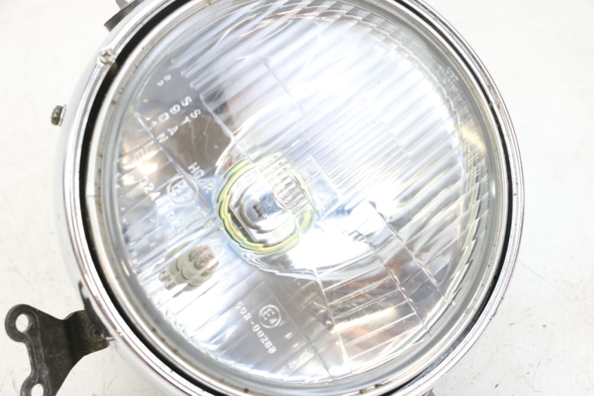 photo de HEADLIGHT KAWASAKI ZR 7 750 (1999 - 2004) - Fixing points details