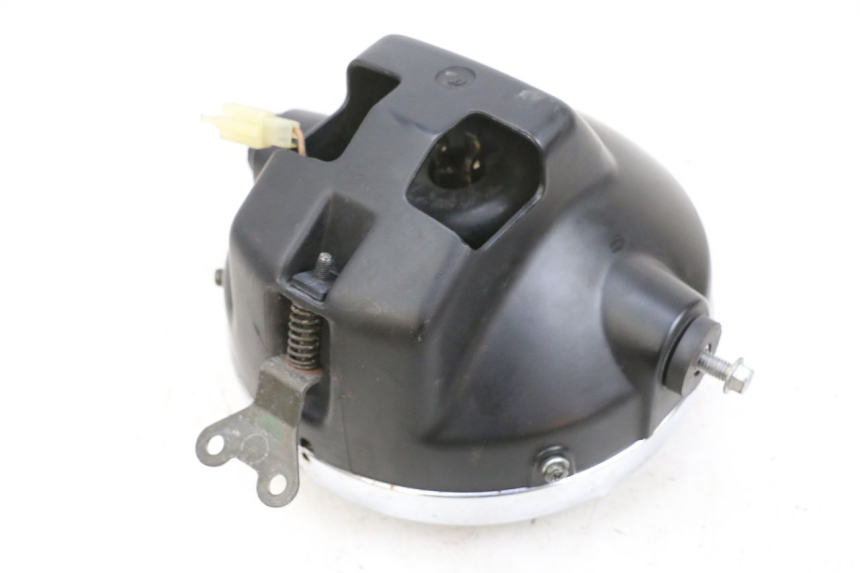 photo de HEADLIGHT KAWASAKI ZR 7 750 (1999 - 2004) - Surface and material condition