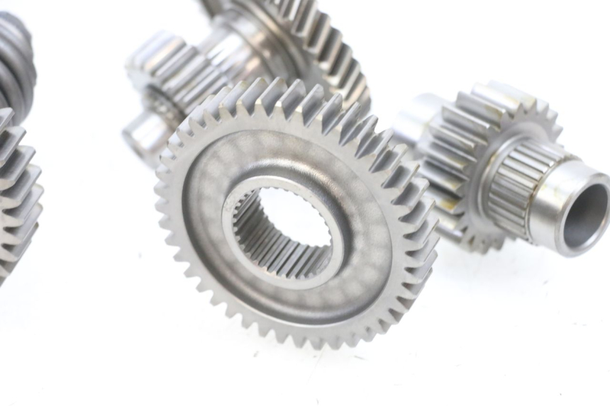 photo de TRANSMISSION DRIVE GEAR SHAFT SUZUKI BURGMAN 650 (2013 - 2020) - Zoom on usage condition