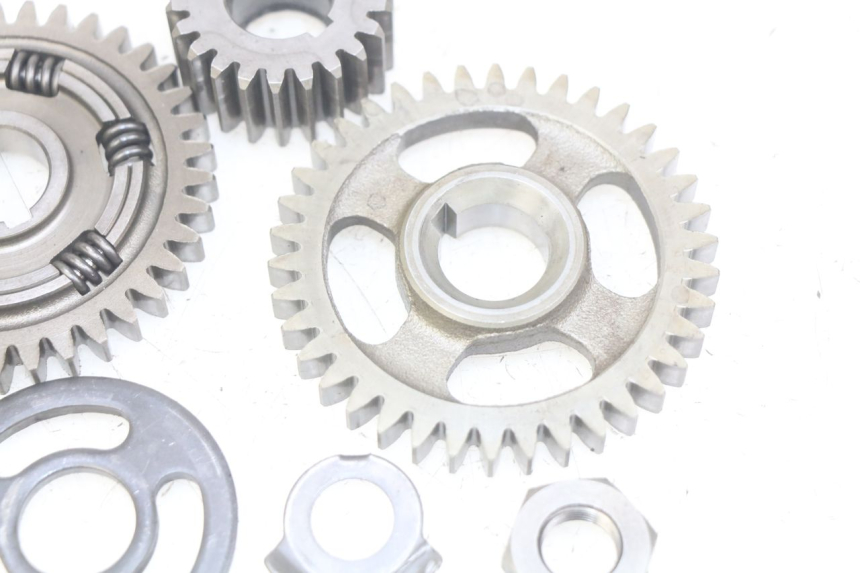 photo de TRANSMISSION SPROCKET YAMAHA SR 125 (1982 - 2003) - Zoom on usage condition