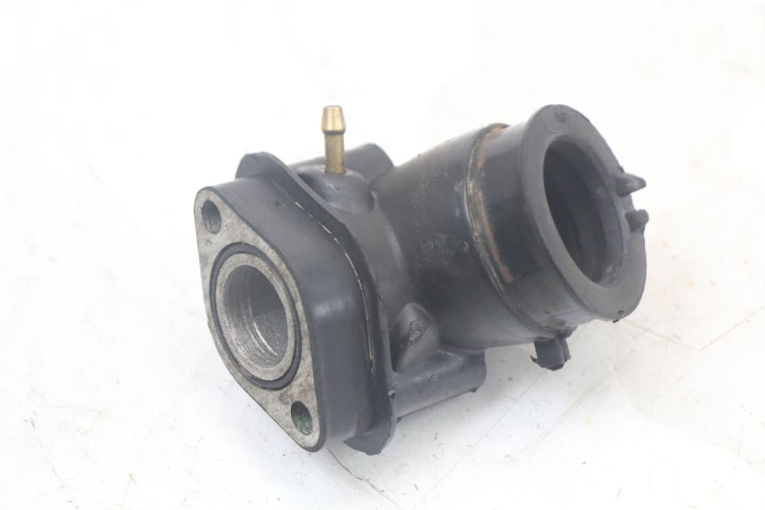 photo de INTAKE MANIFOLD JONWAY AZTRAL 125 (2008 - 2017) - Zoom on usage condition