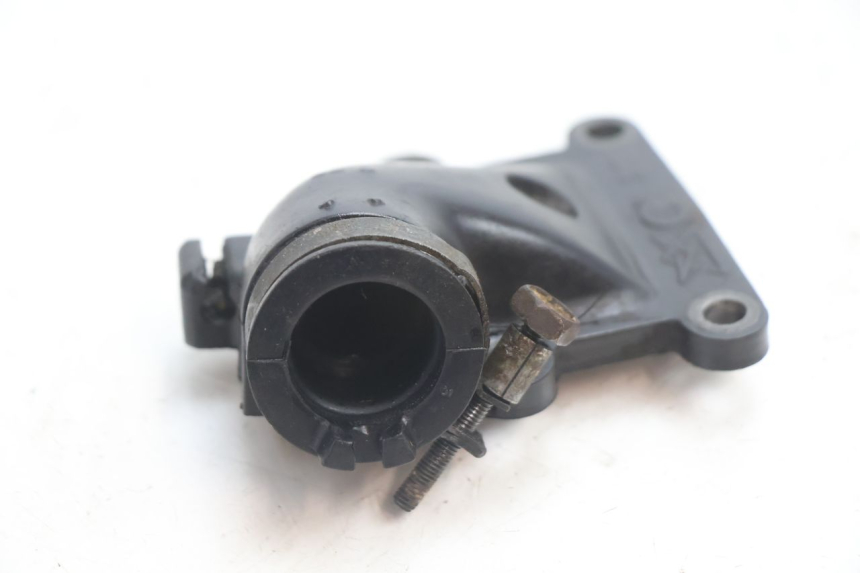 photo de INTAKE PIPE MBK BOOSTER SPIRIT 50 (1996 - 1999) - Zoom on usage condition