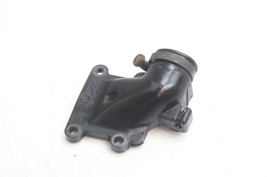 photo de INTAKE PIPE MBK BOOSTER SPIRIT 50 (1996 - 1999) - Alternative perspective