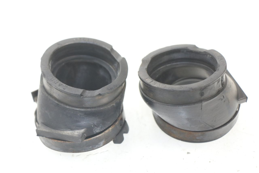 photo de INTAKE MANIFOLD HONDA CBF 500 (2004 - 2007) - Fixing points details