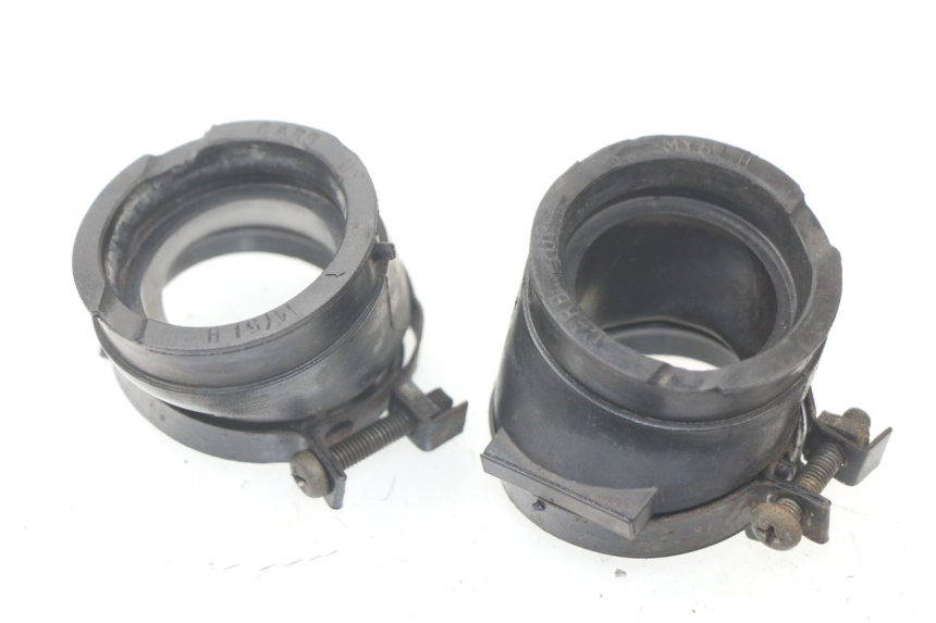 photo de INTAKE MANIFOLD HONDA CBF 500 (2004 - 2007) - Surface and material condition