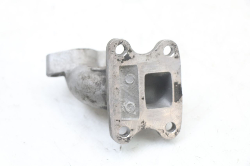 photo de INTAKE PIPE PEUGEOT ELYSTAR 50 (2002 - 2014) - Alternative perspective