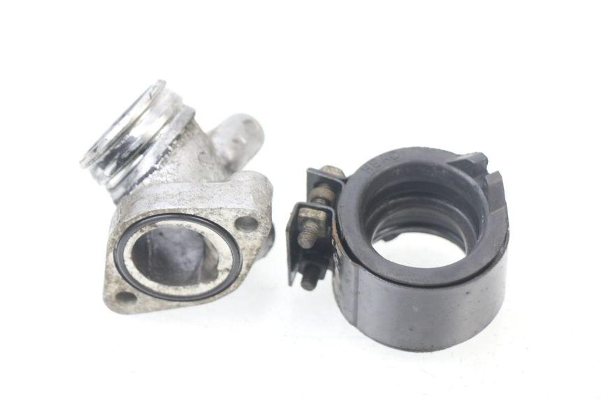 photo de INTAKE MANIFOLD HONDA FES PANTHEON 125 (2003 - 2007) - Alternative perspective