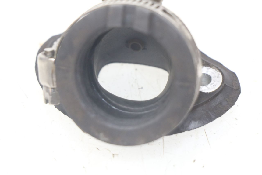 photo de INTAKE PIPE PIAGGIO FLY 125 (2005 - 2012) - Component detail