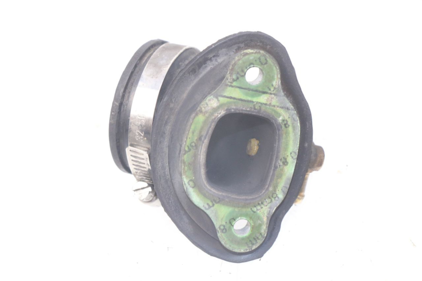 photo de INTAKE PIPE PIAGGIO FLY 125 (2005 - 2012) - Technical close-up