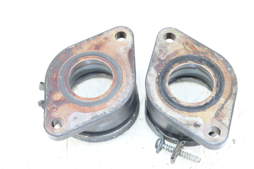 photo de INTAKE PIPE SUZUKI GSX E 250 (1982 - 1983) - Technical close-up