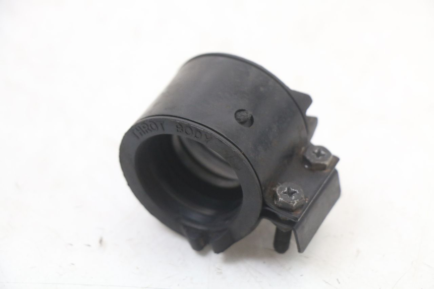 photo de INTAKE PIPE HONDA FES S-WING SWING 125 (2007 - 2015) - Zoom on usage condition