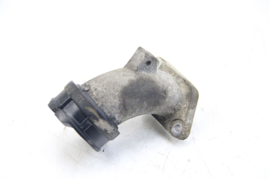 photo de INTAKE MANIFOLD YAMAHA HW XENTER 125 (2011 - 2017) - Alternative perspective