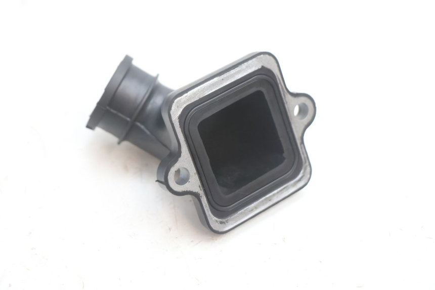 photo de INTAKE PIPE PEUGEOT LUDIX ONE 14P 50 (2004 - 2013) - Alternative perspective