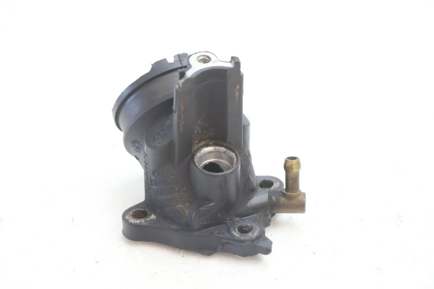 photo de INTAKE PIPE PIAGGIO MP3 LT 300 (2010 - 2016) - Main view