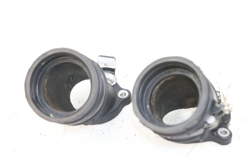 photo de INTAKE PIPE MOTO GUZZI NORGE 8V GT 1200 (2011 - 2016) - Alternative perspective