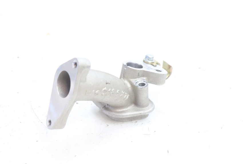 photo de INTAKE PIPE SYM ORBIT III 3 4T 50 (2021 - 2025) - Zoom on usage condition