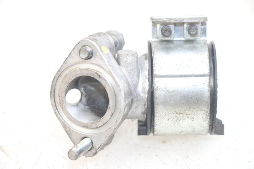 photo de INTAKE MANIFOLD HONDA PCX (JF28) 125 (2009 - 2011) - Zoom on usage condition