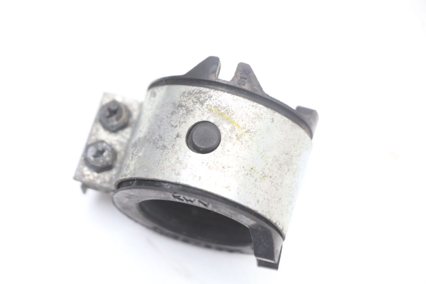 photo de INTAKE PIPE HONDA PCX (JF47) 125 (2012 - 2013) - Zoom on usage condition