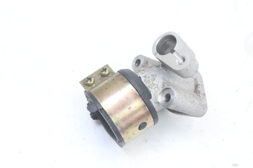 photo de INTAKE MANIFOLD PEUGEOT BELVILLE 125 (2017 - 2021) - Zoom on usage condition