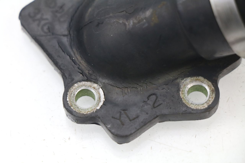 photo de INTAKE PIPE RIDE RACE 2T 50 (2012 - 2017) - Zoom on usage condition