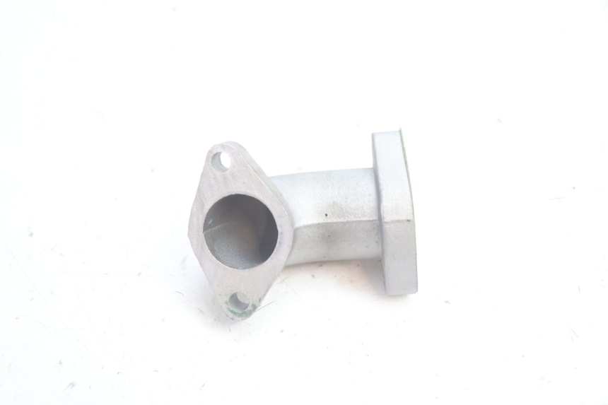 photo de INTAKE PIPE APOLLO RFZ 125 - Technical close-up