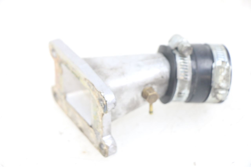 photo de INTAKE MANIFOLD GILERA RK 50 (1996 - 1999) - Additional view of the item
