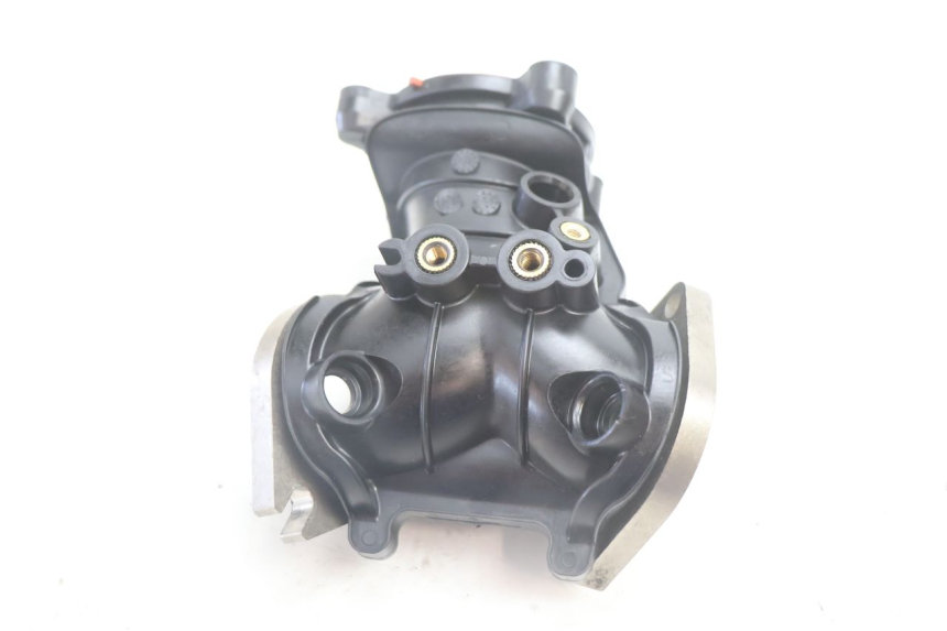 photo de INTAKE PIPE HARLEY DAVIDSON ROAD GLIDE FLTRXSE 1920 (2018 - 2022) - Component detail