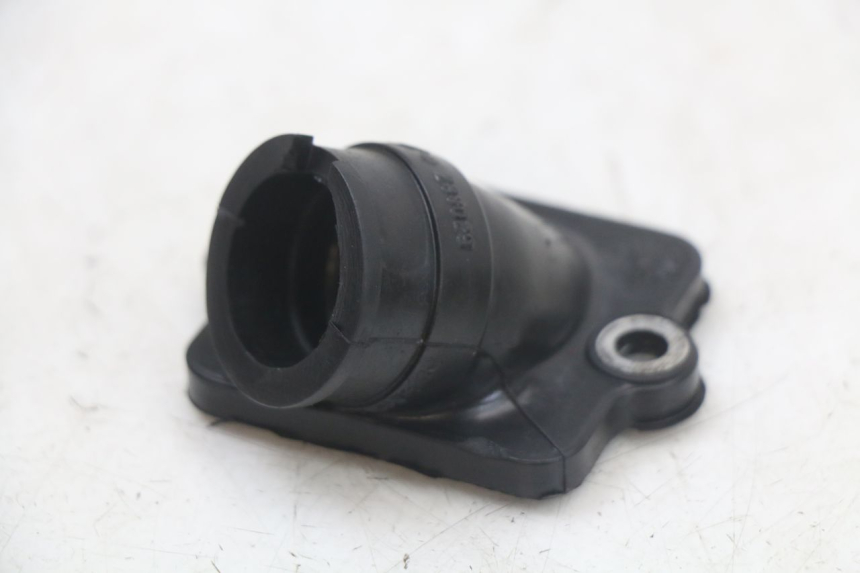 photo de INTAKE PIPE GILERA RUNNER LC 50 (1997 - 1998) - Zoom on usage condition