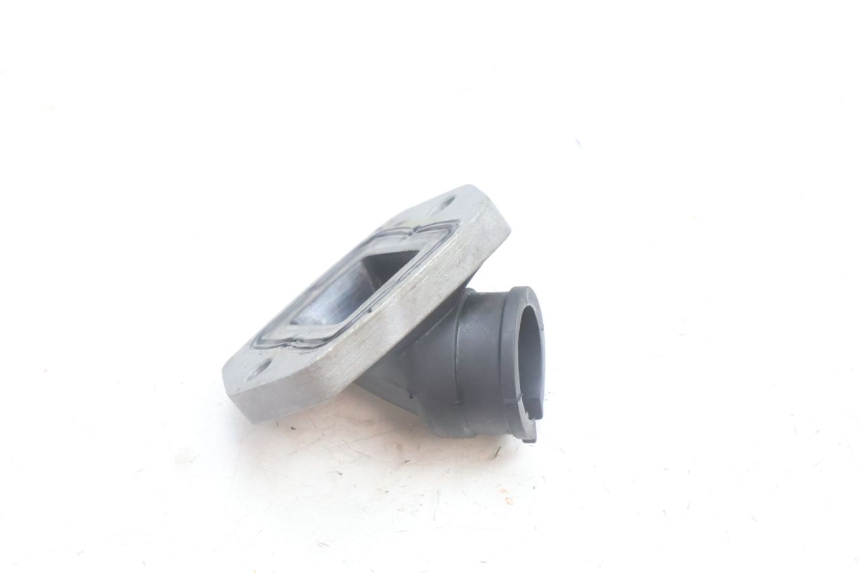 photo de INTAKE PIPE GILERA RUNNER SP 50 (2002 - 2004) - Technical close-up