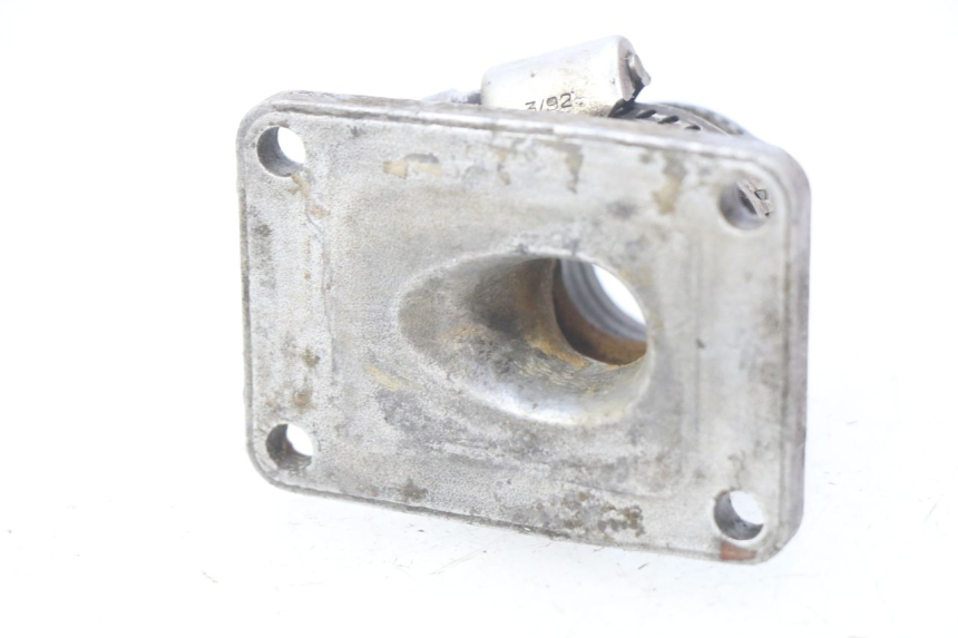 photo de INTAKE MANIFOLD DERBI SENDA 50 (2003 - 2005) - Alternative perspective