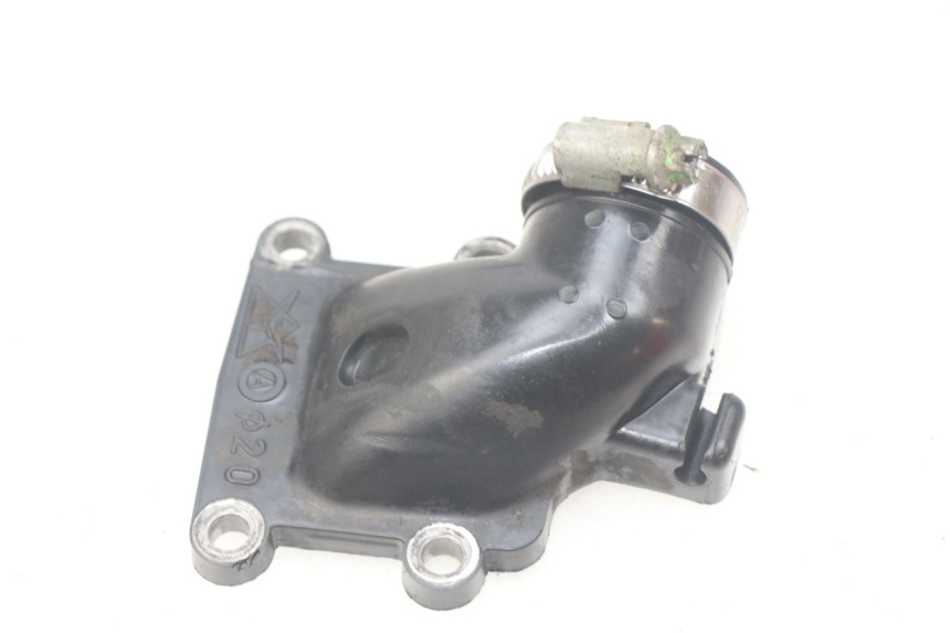 photo de INTAKE MANIFOLD YAMAHA SLIDER NAKED 50 (2004 - 2018) - Zoom on usage condition