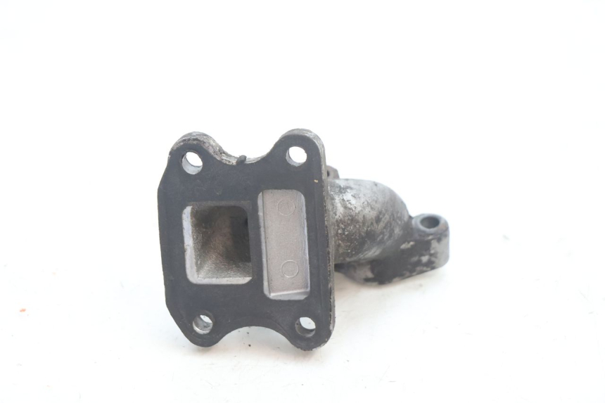 photo de INTAKE PIPE PEUGEOT SPEEDFIGHT 2 AC 50 (2000 - 2009) - Alternative perspective