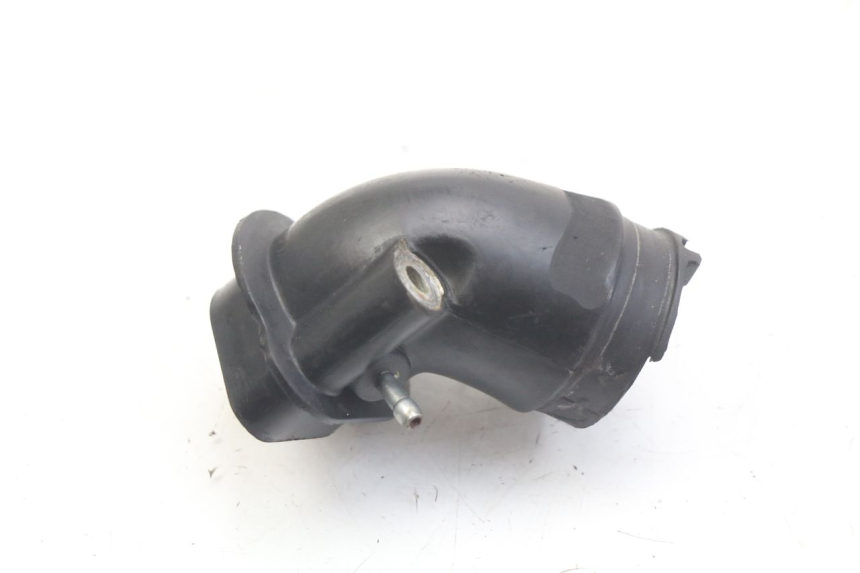 photo de INTAKE PIPE RAZZO STEED 125 (2012 - 2018) - Component detail
