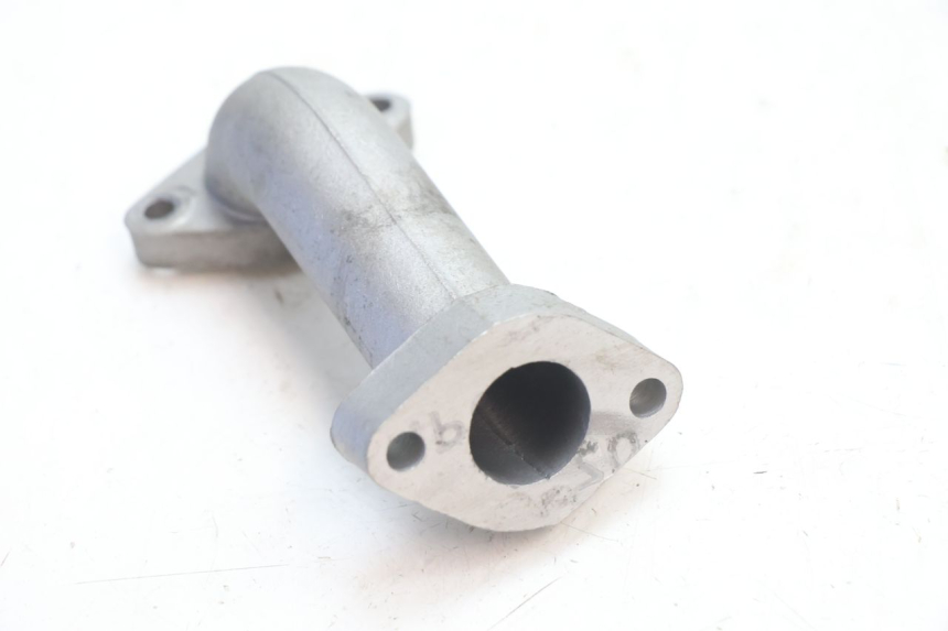 photo de INTAKE PIPE YAMASAKI STREET 50 (2013 - 2018) - Zoom on usage condition
